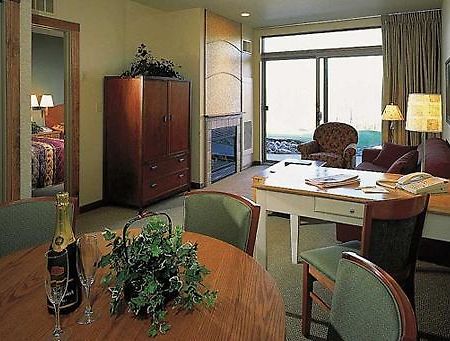 Shanty Creek Resorts - Cedar River Village Bellaire 部屋 写真